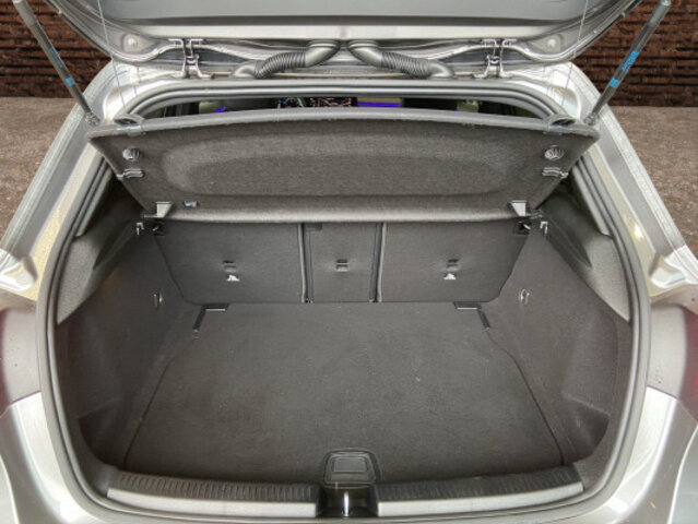 MERCEDES-BENZ A 180 Night Star, Occasion / Utilisé, Automatique - 7