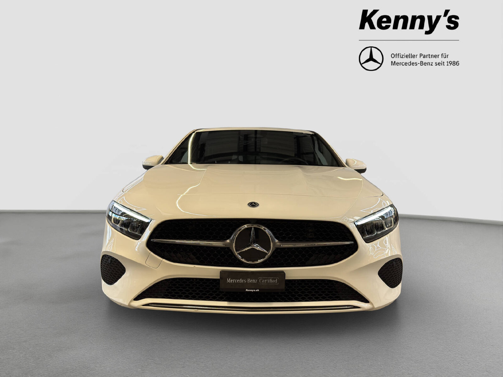 MERCEDES-BENZ A 180 Progressive, Mild-Hybrid Benzin/Elektro, Occasion / Gebraucht, Automatik - 2