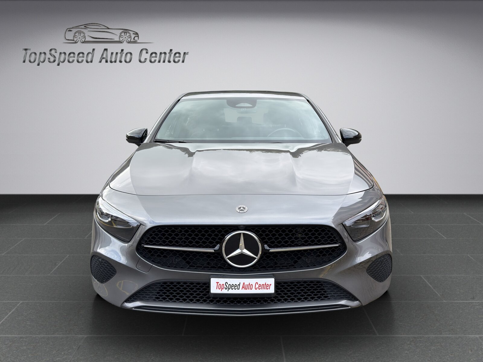 MERCEDES-BENZ A 180 7G-DCT, Mild-Hybrid Petrol/Electric, Second hand / Used, Automatic - 2