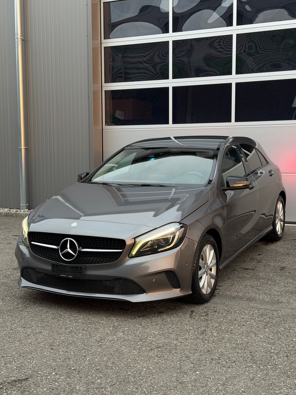 MERCEDES-BENZ A 180 Night Star 7G-DCT