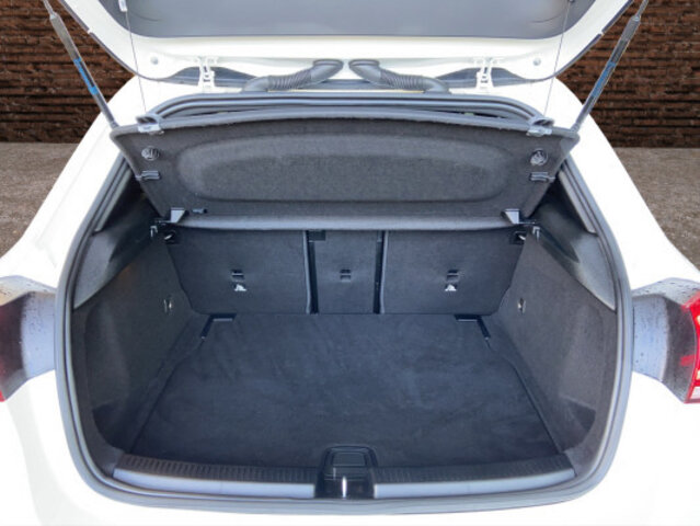 MERCEDES-BENZ A 180 AMG Line, Occasion / Utilisé, Automatique - 7