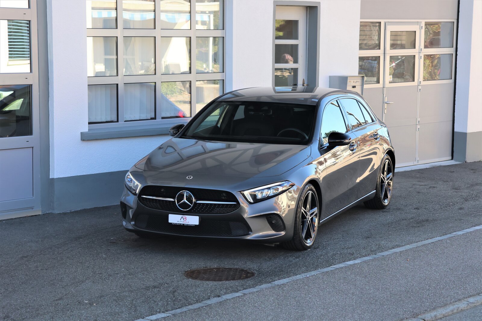 MERCEDES-BENZ A 180 Night Star 7G-DCT