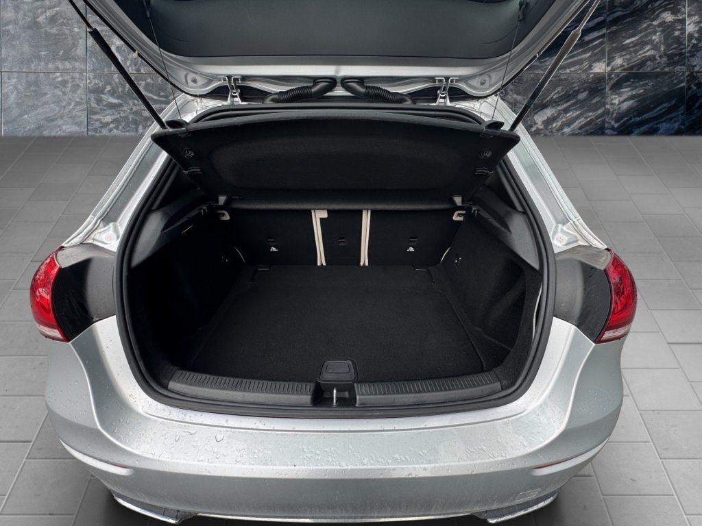 MERCEDES-BENZ A-Klasse W177 A 180 Progressive, Benzina, Occasioni / Usate, Manuale - 5