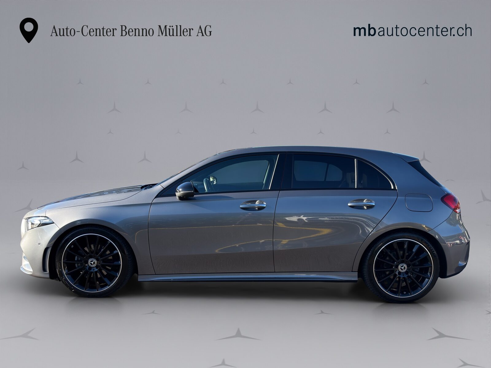 MERCEDES-BENZ A-Klasse W177 A 180 AMG Line, Benzin, Occasion / Gebraucht, Automatik - 2