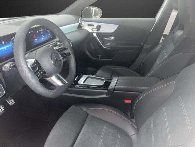 MERCEDES-BENZ A 180 Night Star 7G-DCT, Mild-Hybrid Benzin/Elektro, Vorführwagen, Automatik - 6