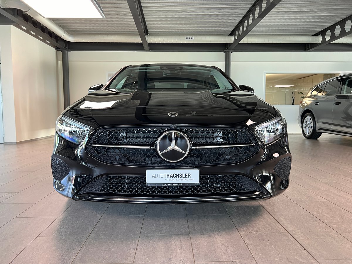 MERCEDES-BENZ A 200 7G-DCT, Hybride Leggero Benzina/Elettrica, Auto nuove, Automatico - 2