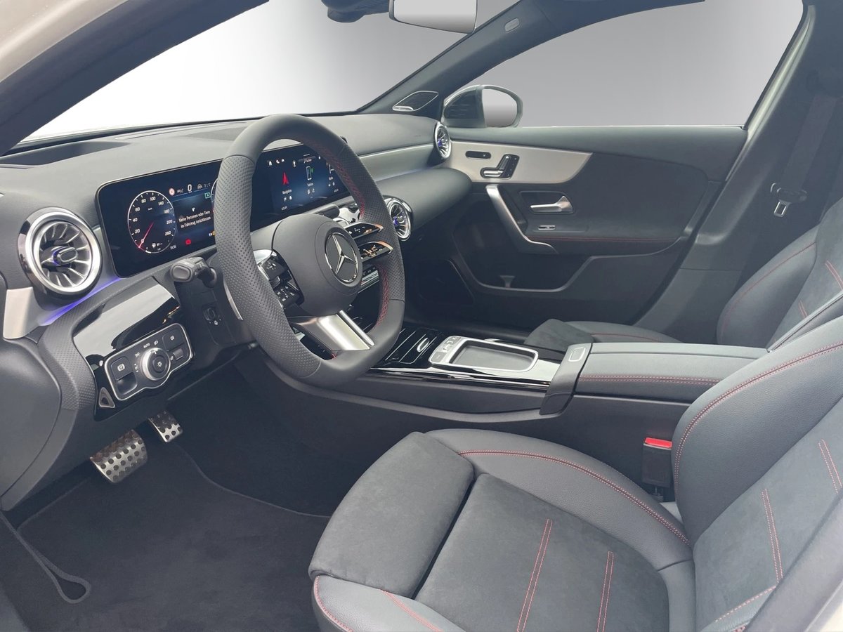 MERCEDES-BENZ A 200 Night Star 7G-DCT, Hybride Léger Essence/Électricité, Voiture nouvelle, Automatique - 5