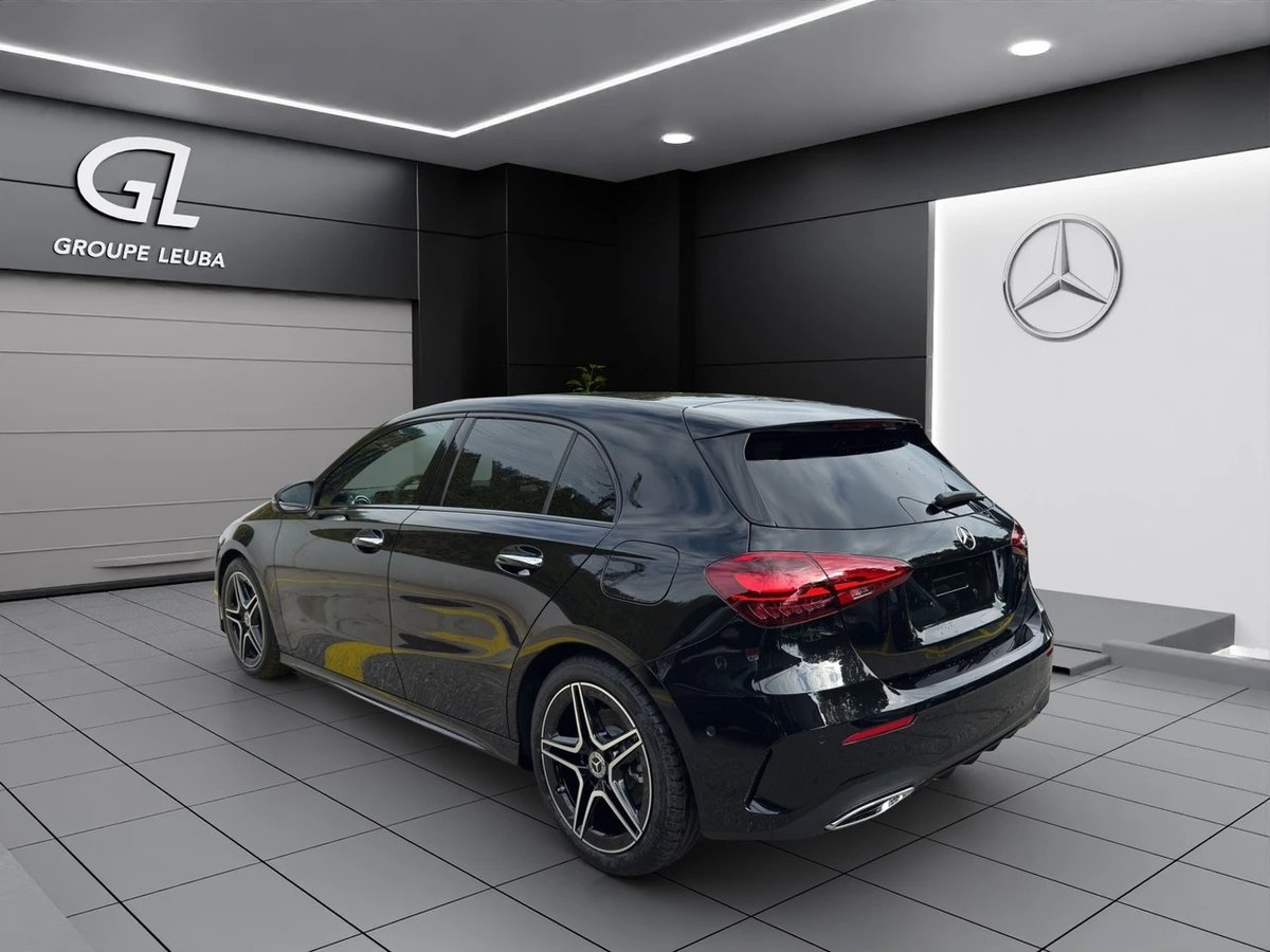 MERCEDES-BENZ A 200 Night Star 7G-DCT, Hybride Léger Essence/Électricité, Voiture nouvelle, Automatique - 4