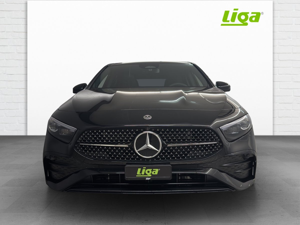 MERCEDES-BENZ A 200 AMG Line Night Star, Hybride Léger Essence/Électricité, Voiture nouvelle, Automatique - 3