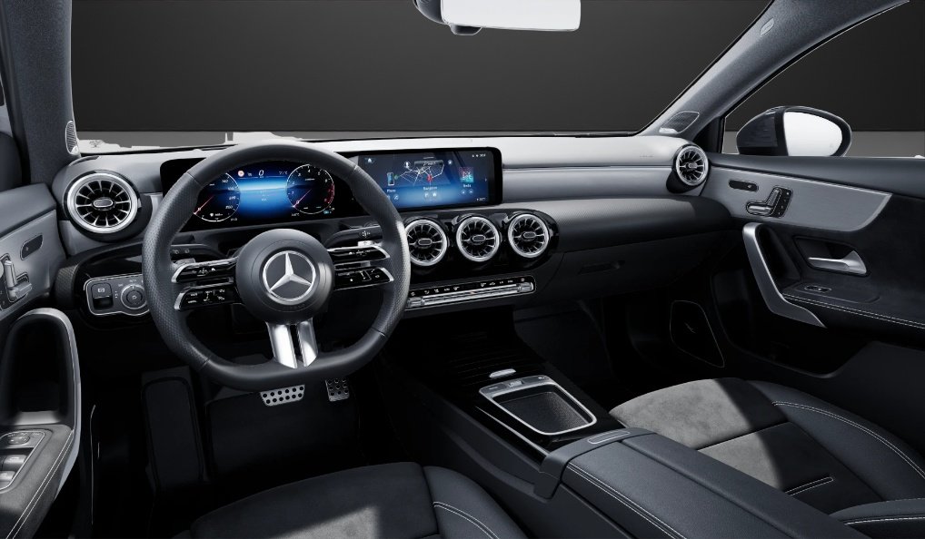 MERCEDES-BENZ A 200 7G-DCT, Hybride Léger Essence/Électricité, Voiture nouvelle, Automatique - 7