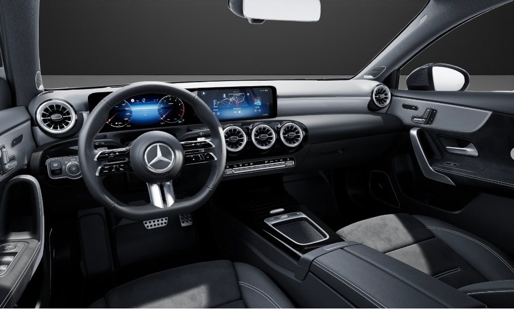 MERCEDES-BENZ A 200 7G-DCT, Mild-Hybrid Petrol/Electric, New car, Automatic - 6