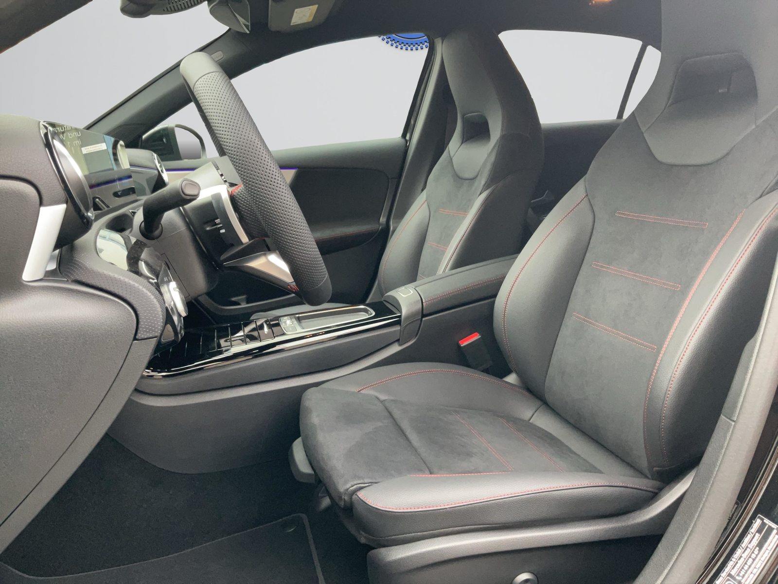 MERCEDES-BENZ A 200 Night Star AMG Line, Hybride Leggero Benzina/Elettrica, Auto nuove, Automatico - 5