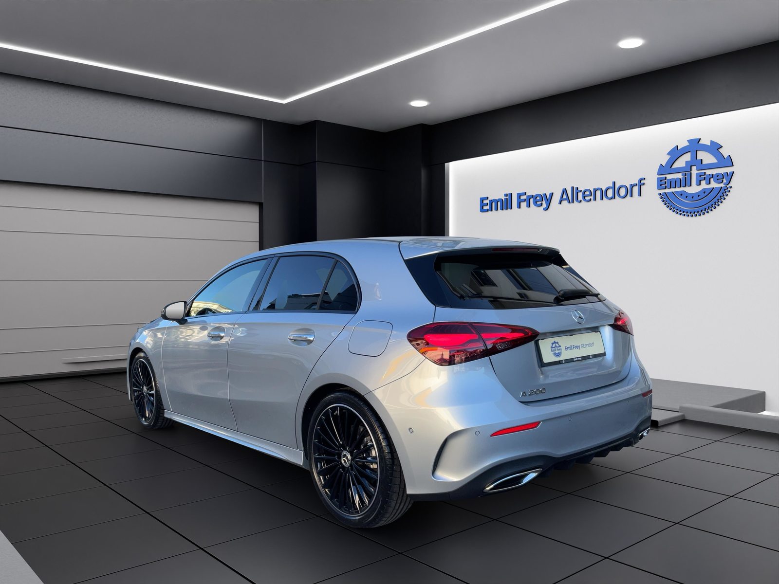 MERCEDES-BENZ A 200 Night Star AMG Line, Hybride Leggero Benzina/Elettrica, Auto nuove, Automatico - 4