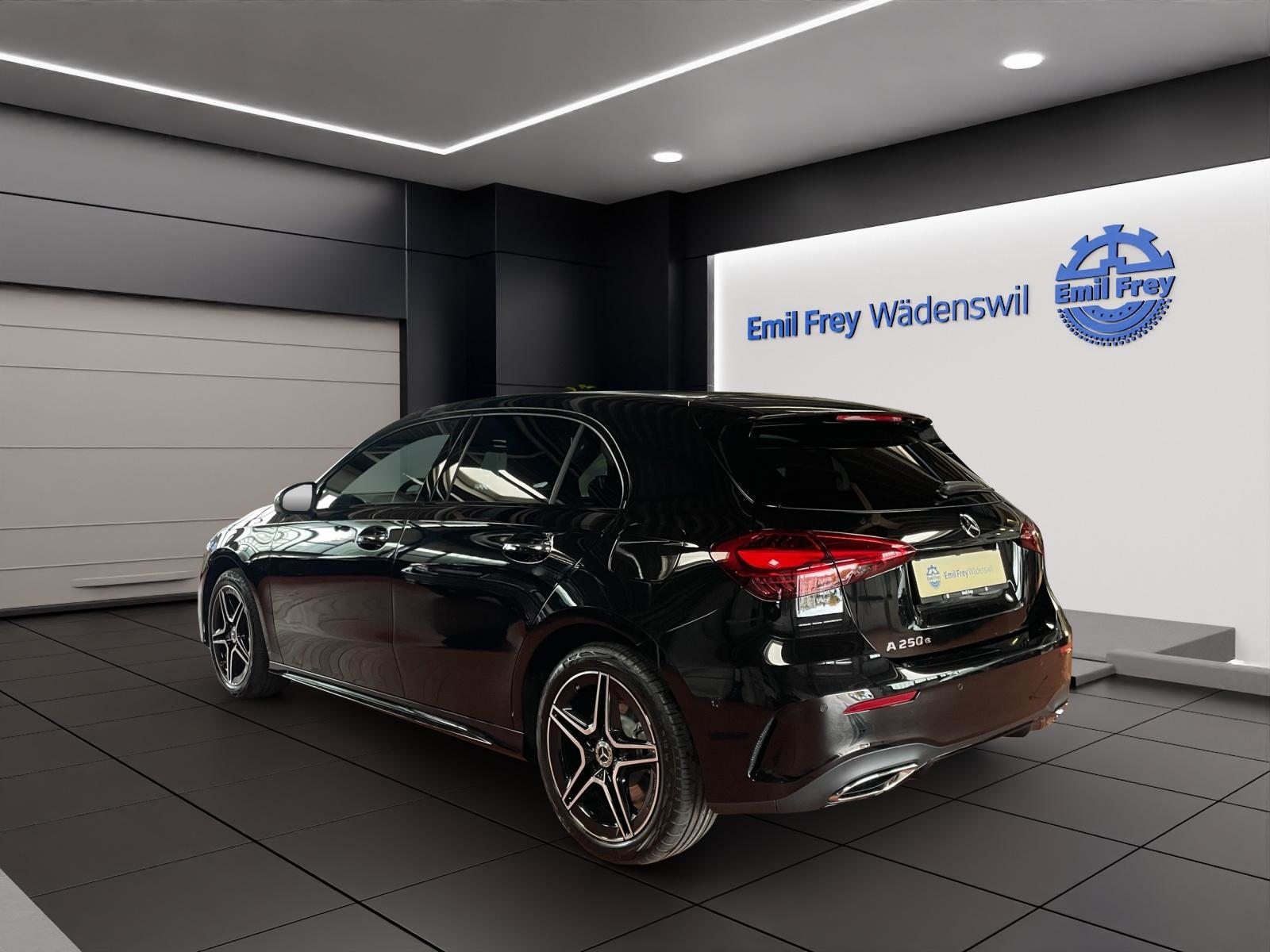 MERCEDES-BENZ A 200 Night Star AMG Line, Plug-in-Hybrid Petrol/Electric, New car, Automatic - 3