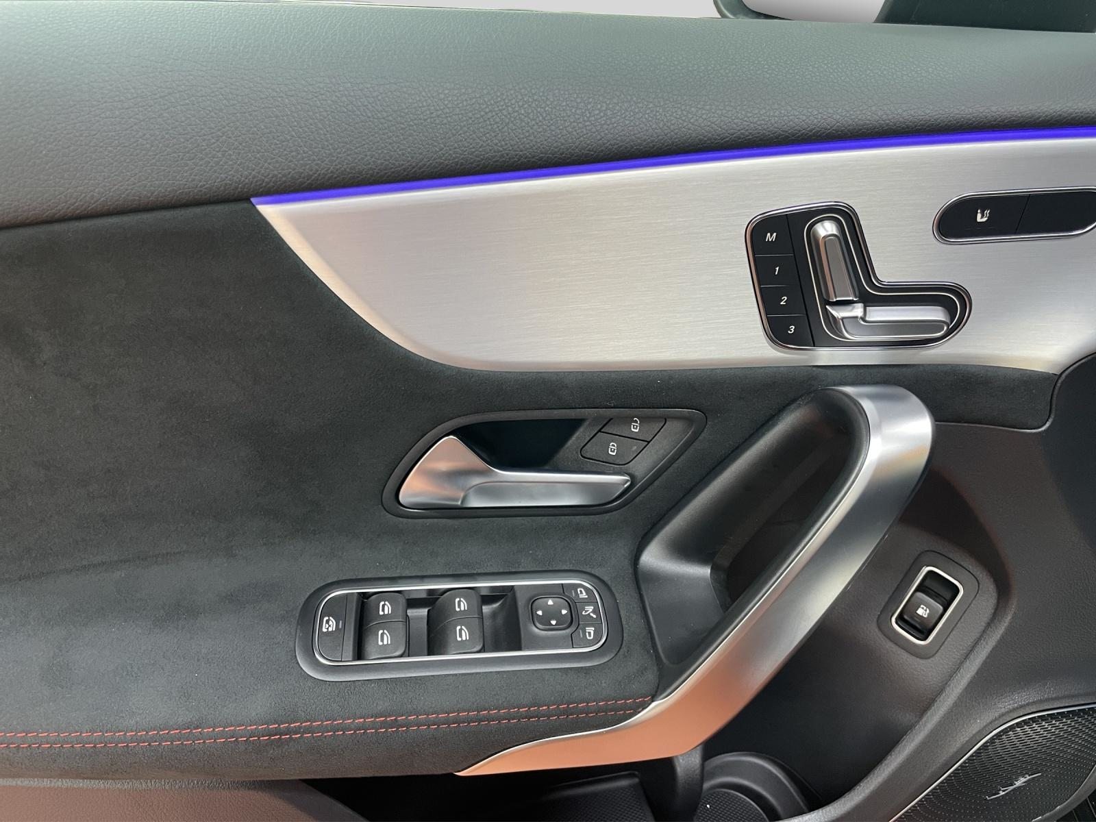 MERCEDES-BENZ A 200 Night Star AMG Line, Plug-in-Hybrid Petrol/Electric, New car, Automatic - 7