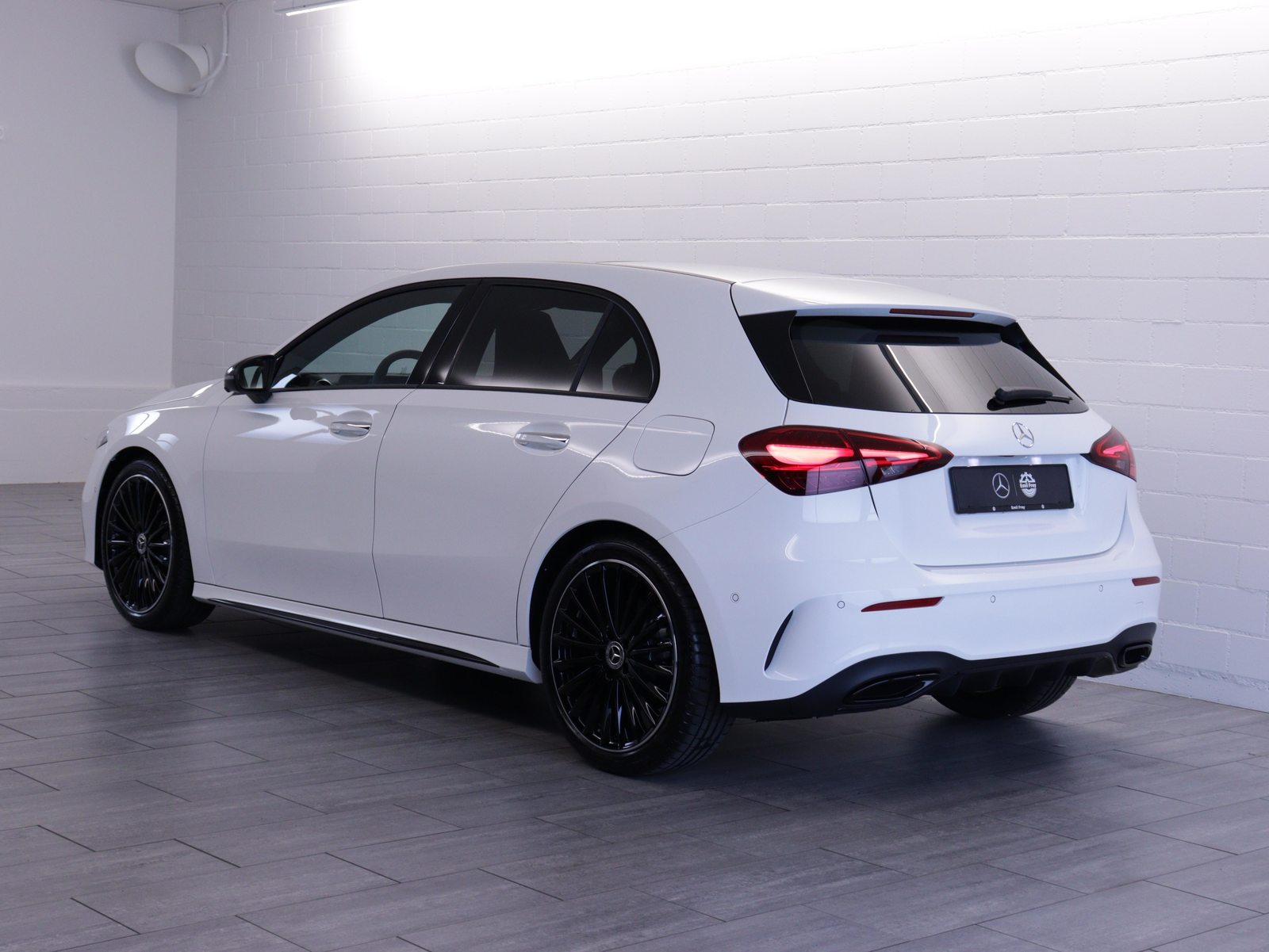 MERCEDES-BENZ A 200 Night Star AMG Line, Mild-Hybrid Benzin/Elektro, Neuwagen, Automatik - 4