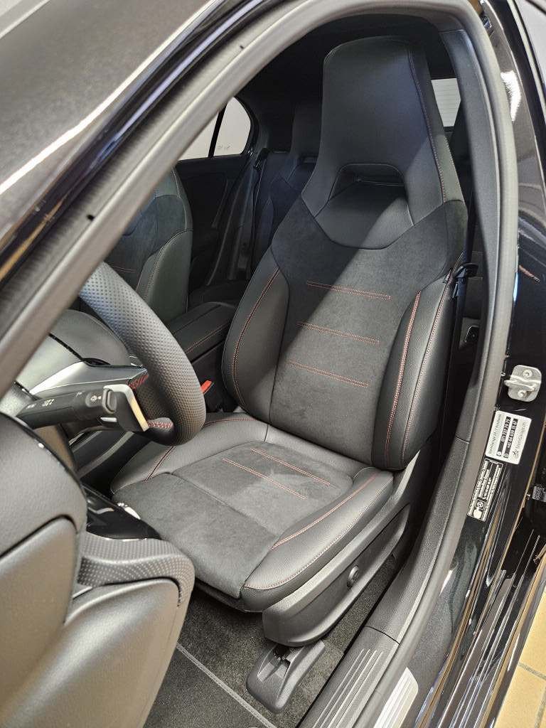MERCEDES-BENZ A 200 Night Star, Mild-Hybrid Petrol/Electric, New car, Automatic - 6