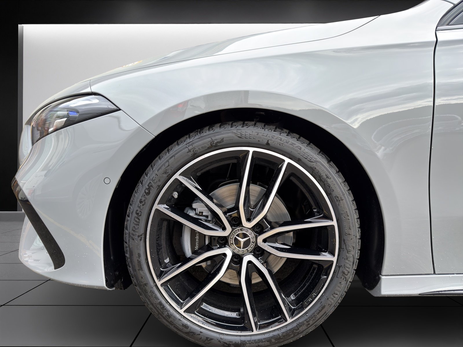 MERCEDES-BENZ A 200 Night Star 7G-DCT, Mild-Hybrid Benzin/Elektro, Neuwagen, Automatik - 7