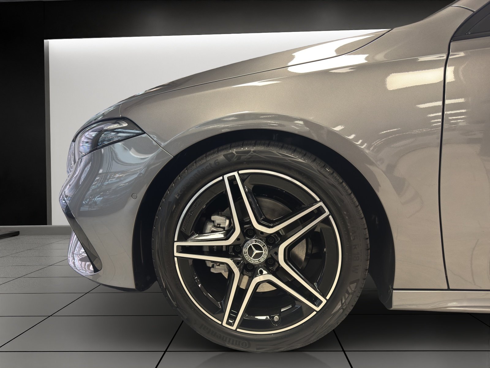 MERCEDES-BENZ A 200 Night Star 7G-DCT, Hybride Leggero Benzina/Elettrica, Auto nuove, Automatico - 6
