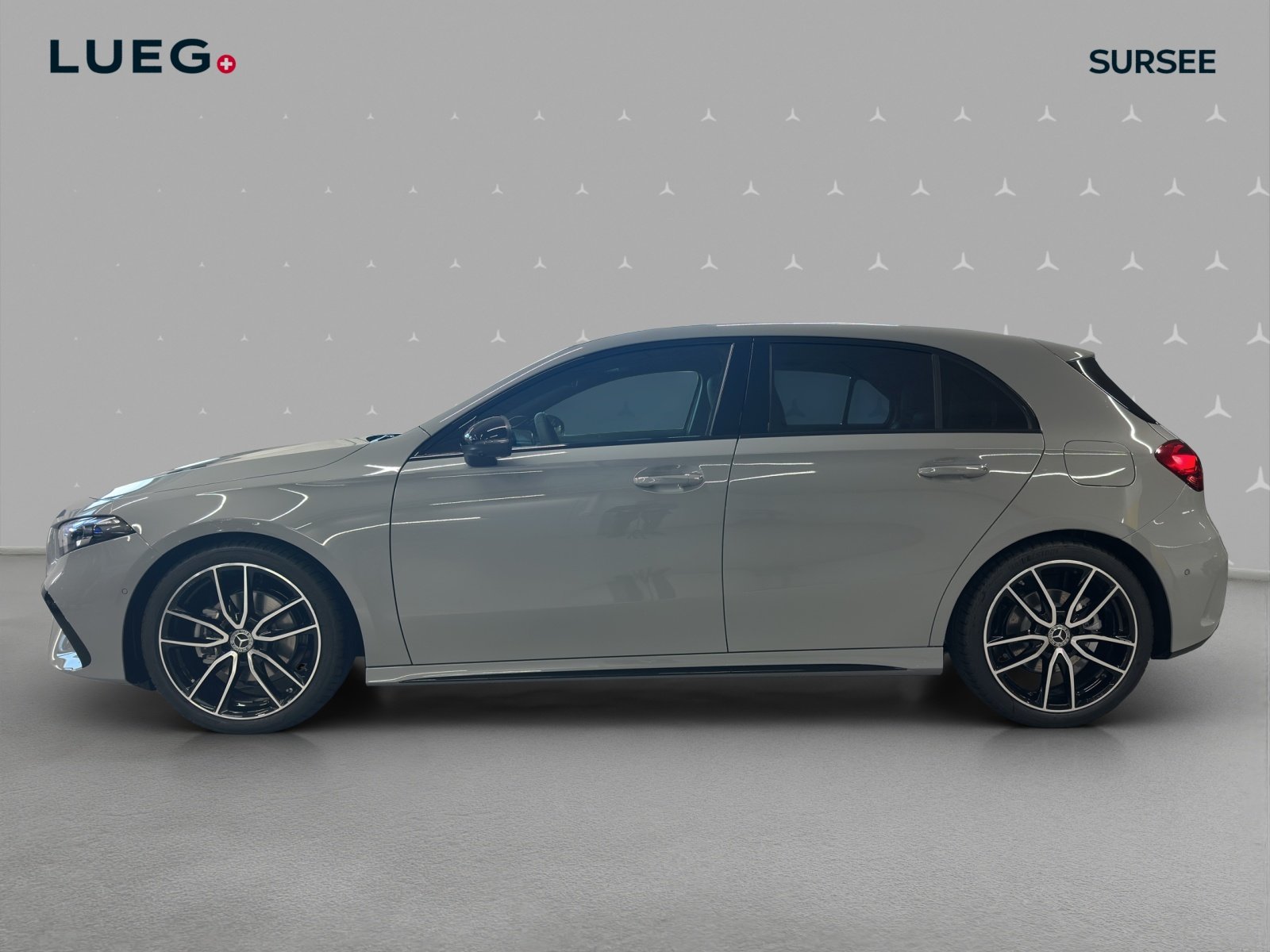 MERCEDES-BENZ A 200 Night Star 7G-DCT, Hybride Leggero Benzina/Elettrica, Auto nuove, Automatico - 2