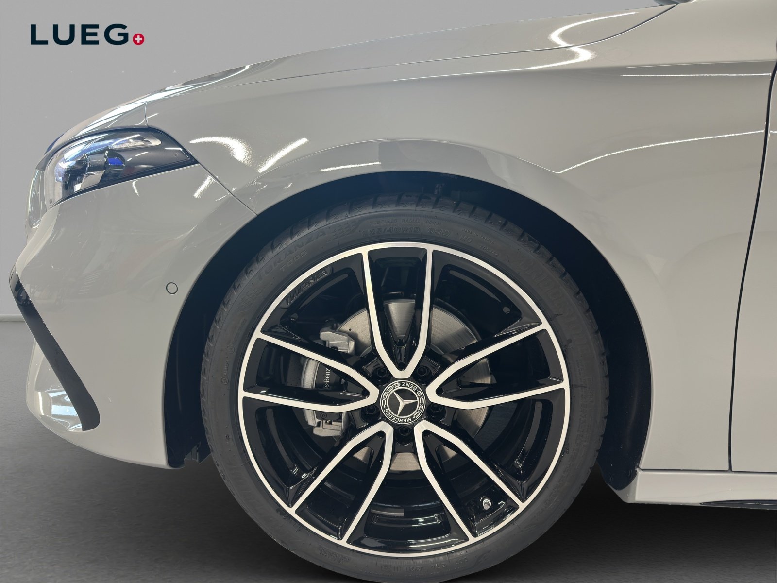 MERCEDES-BENZ A 200 Night Star 7G-DCT, Hybride Leggero Benzina/Elettrica, Auto nuove, Automatico - 7