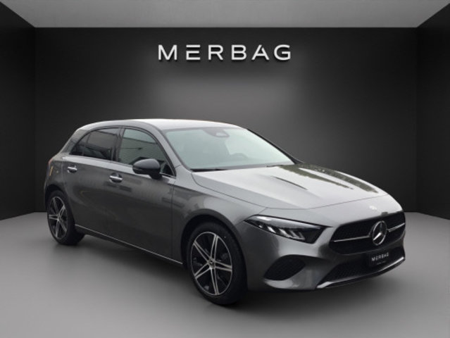 MERCEDES-BENZ A 200 Night Star 7G-DCT