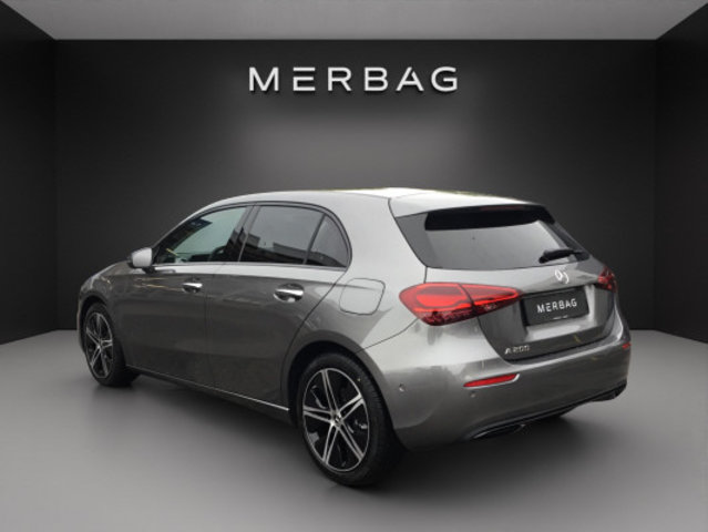 MERCEDES-BENZ A 200 Night Star 7G-DCT, Mild-Hybrid Benzin/Elektro, Neuwagen, Automatik - 6