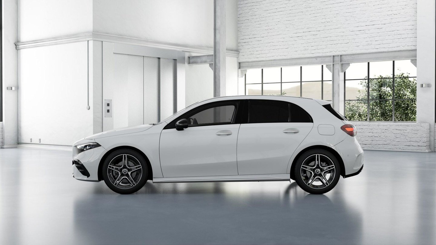 MERCEDES-BENZ A 200 Night Star, Hybride Léger Essence/Électricité, Voiture nouvelle, Automatique - 2