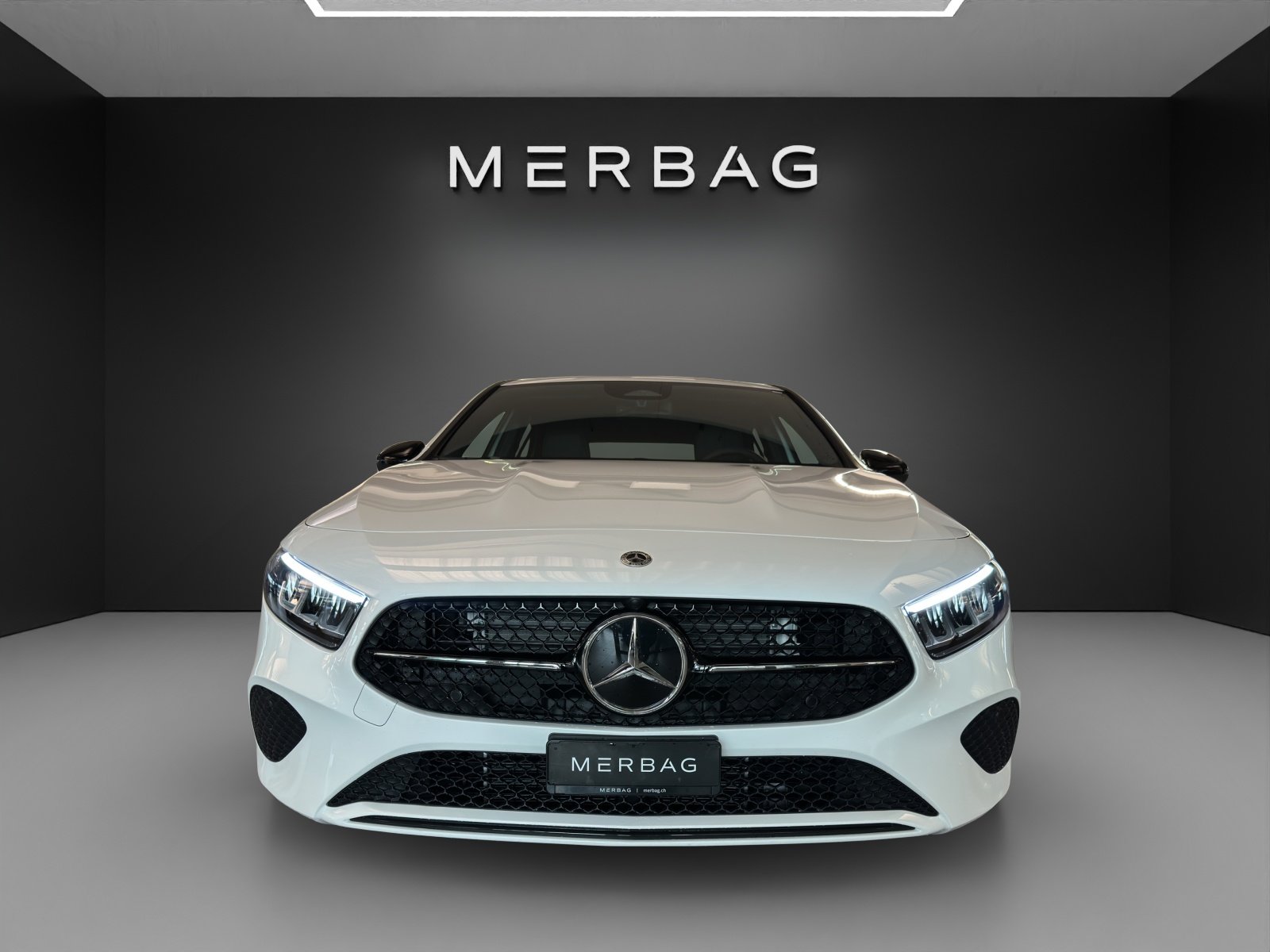 MERCEDES-BENZ A 200 Night Star 7G-DCT, Hybride Léger Essence/Électricité, Voiture nouvelle, Automatique - 2