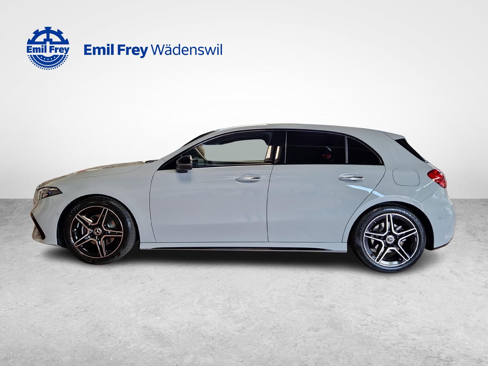 MERCEDES-BENZ A 200 Night Star AMG Line Special Edition, Mild-Hybrid Petrol/Electric, New car, Automatic - 2