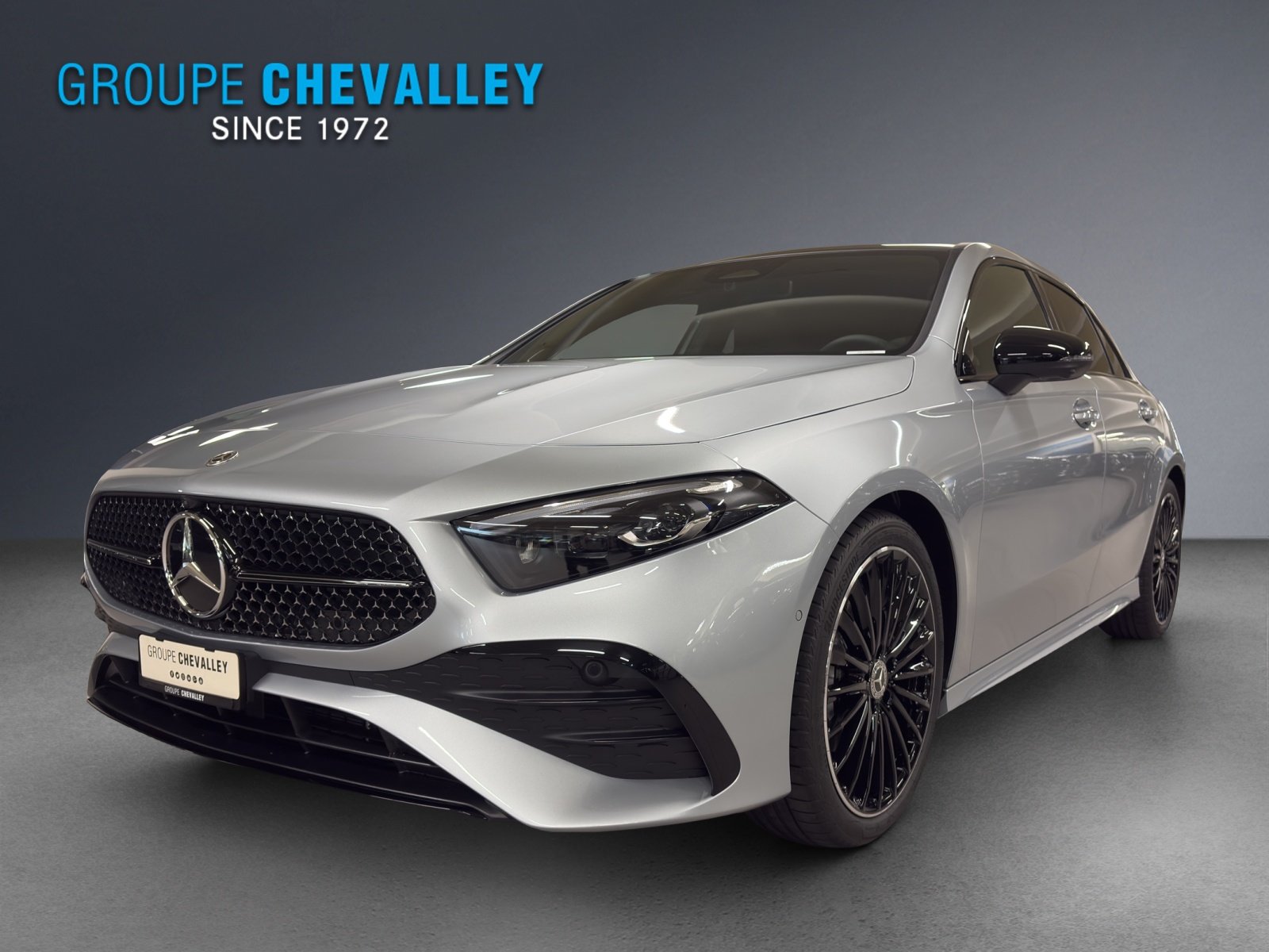MERCEDES-BENZ A 200 Berline Compacte Night Star