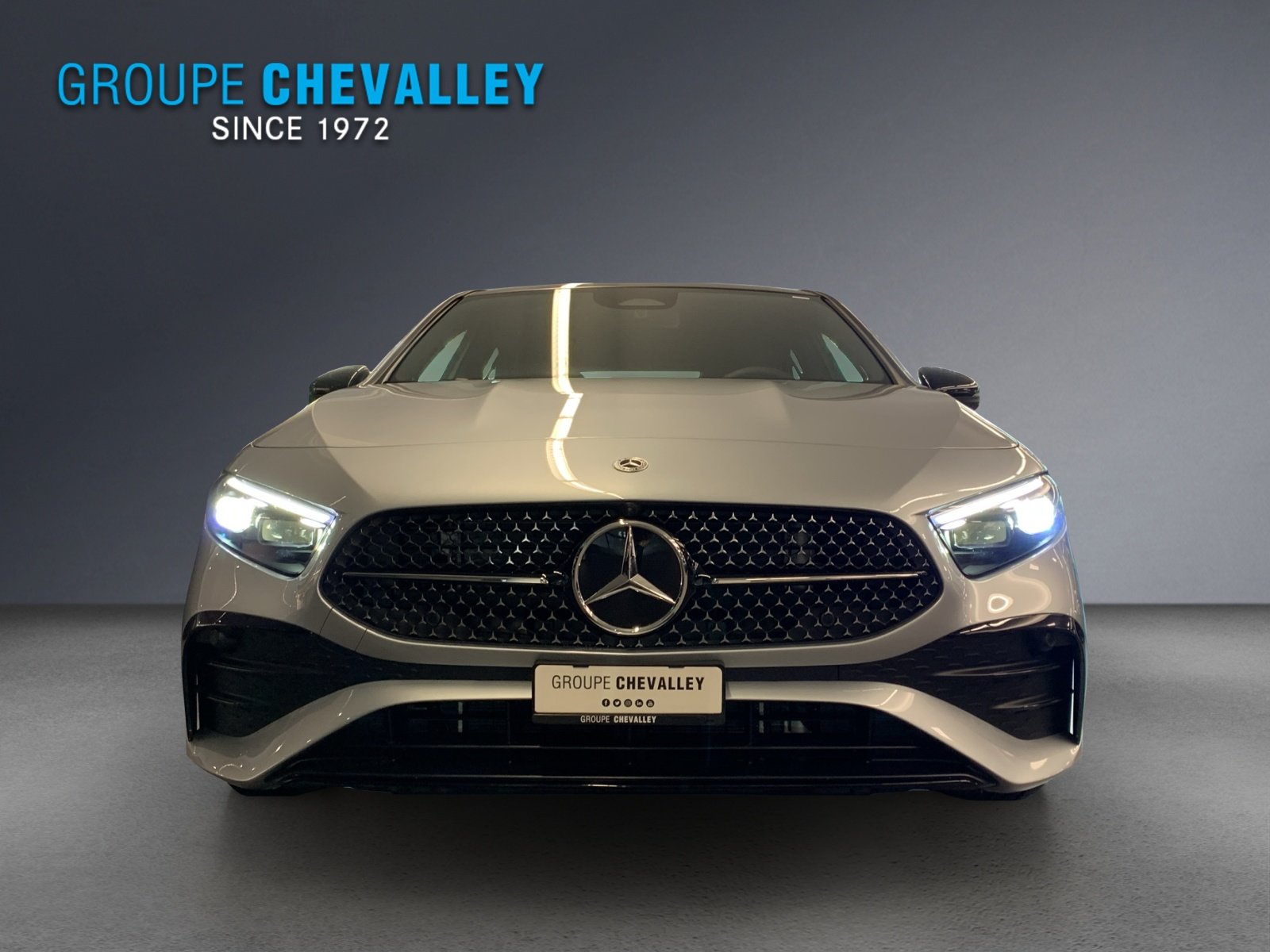 MERCEDES-BENZ A 200 Night Star, Hybride Leggero Benzina/Elettrica, Auto nuove, Automatico - 5