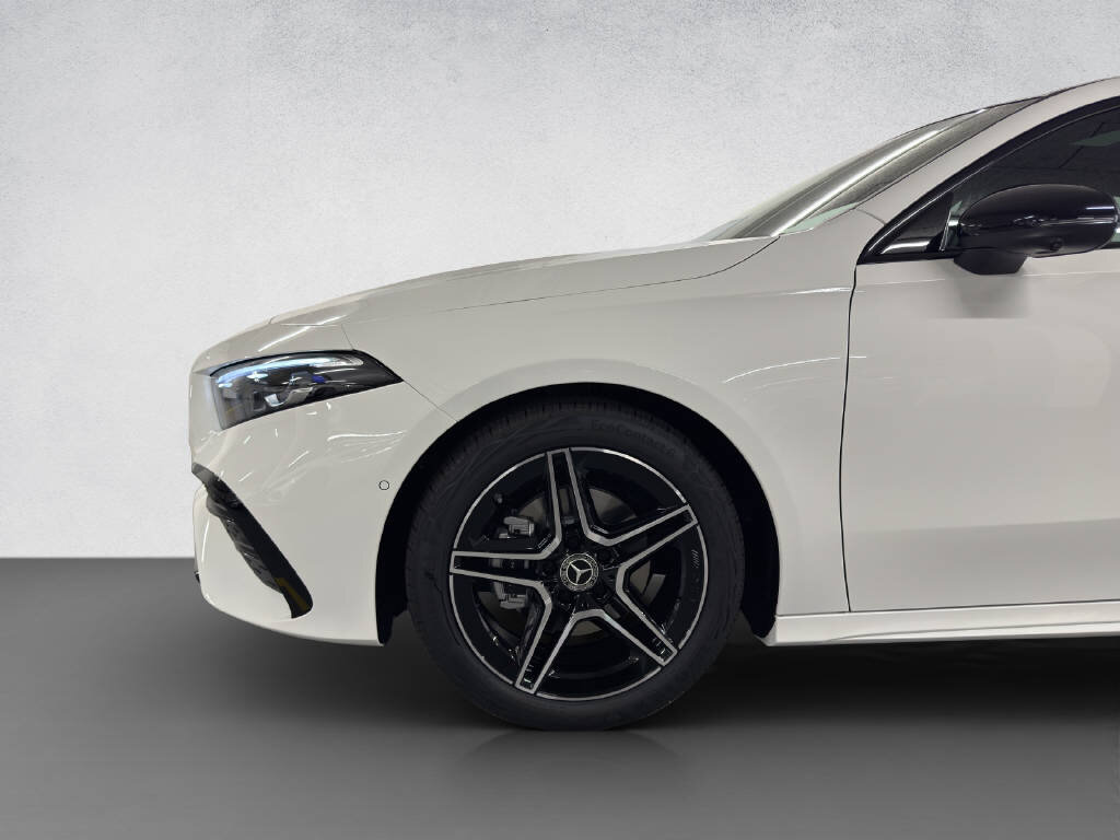 MERCEDES-BENZ A 200 AMG Line Night Star, Hybride Leggero Benzina/Elettrica, Auto nuove, Automatico - 7