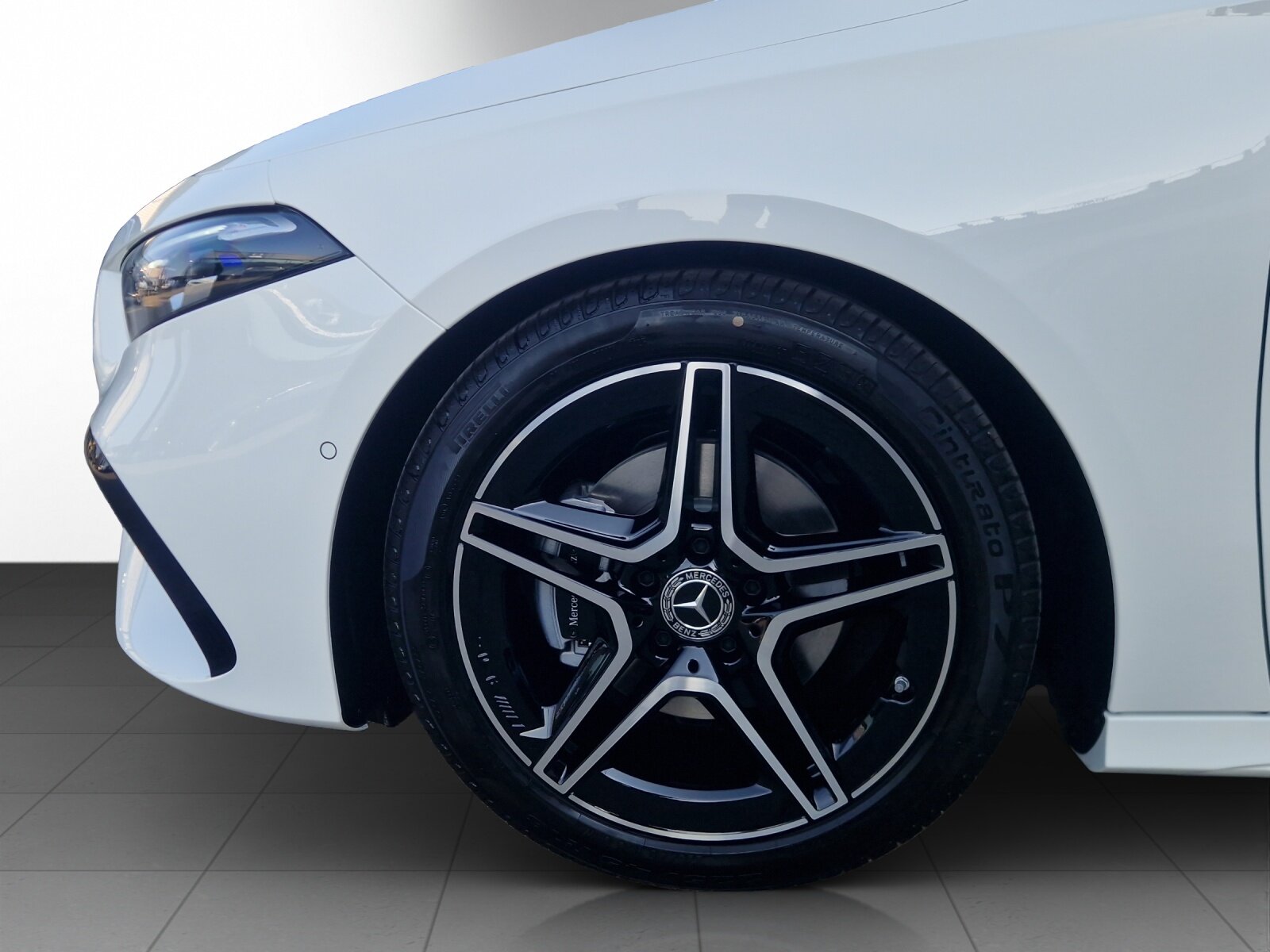 MERCEDES-BENZ A 200 Night Star 7G-DCT, Mild-Hybrid Benzin/Elektro, Neuwagen, Automatik - 7