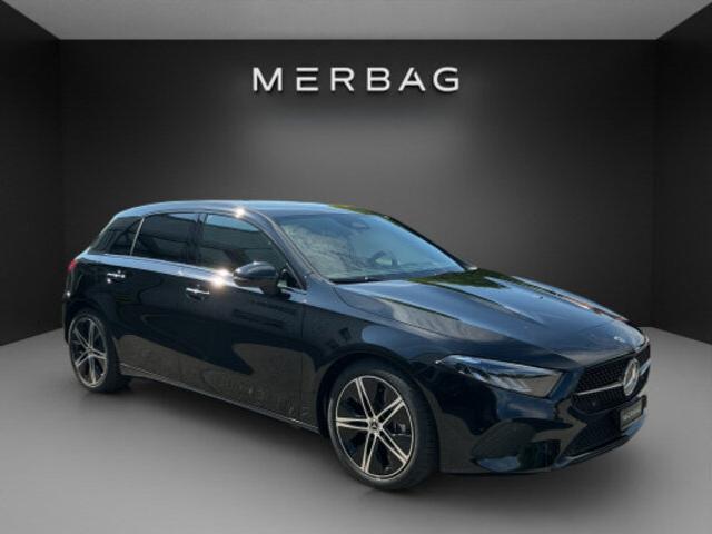 MERCEDES-BENZ A 200 Night Star 7G-DCT, Mild-Hybrid Petrol/Electric, New car, Automatic