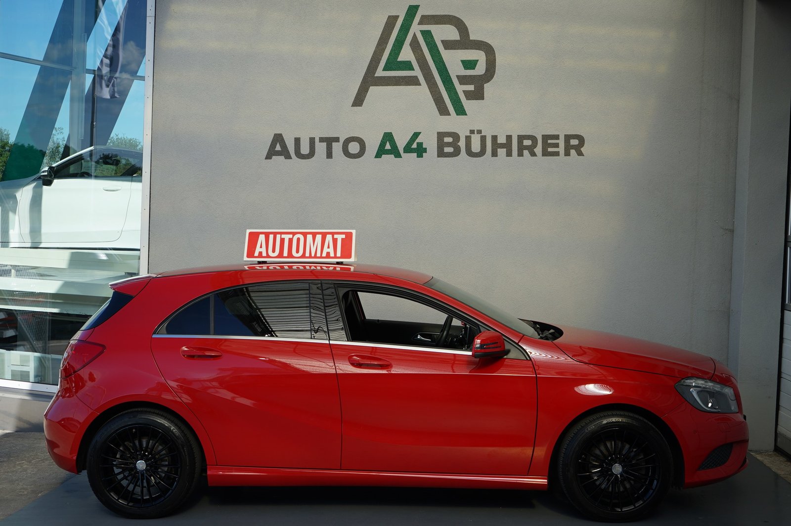 MERCEDES-BENZ A 200 Urban Automat mit Leder, Essence, Occasion / Utilisé, Automatique - 5