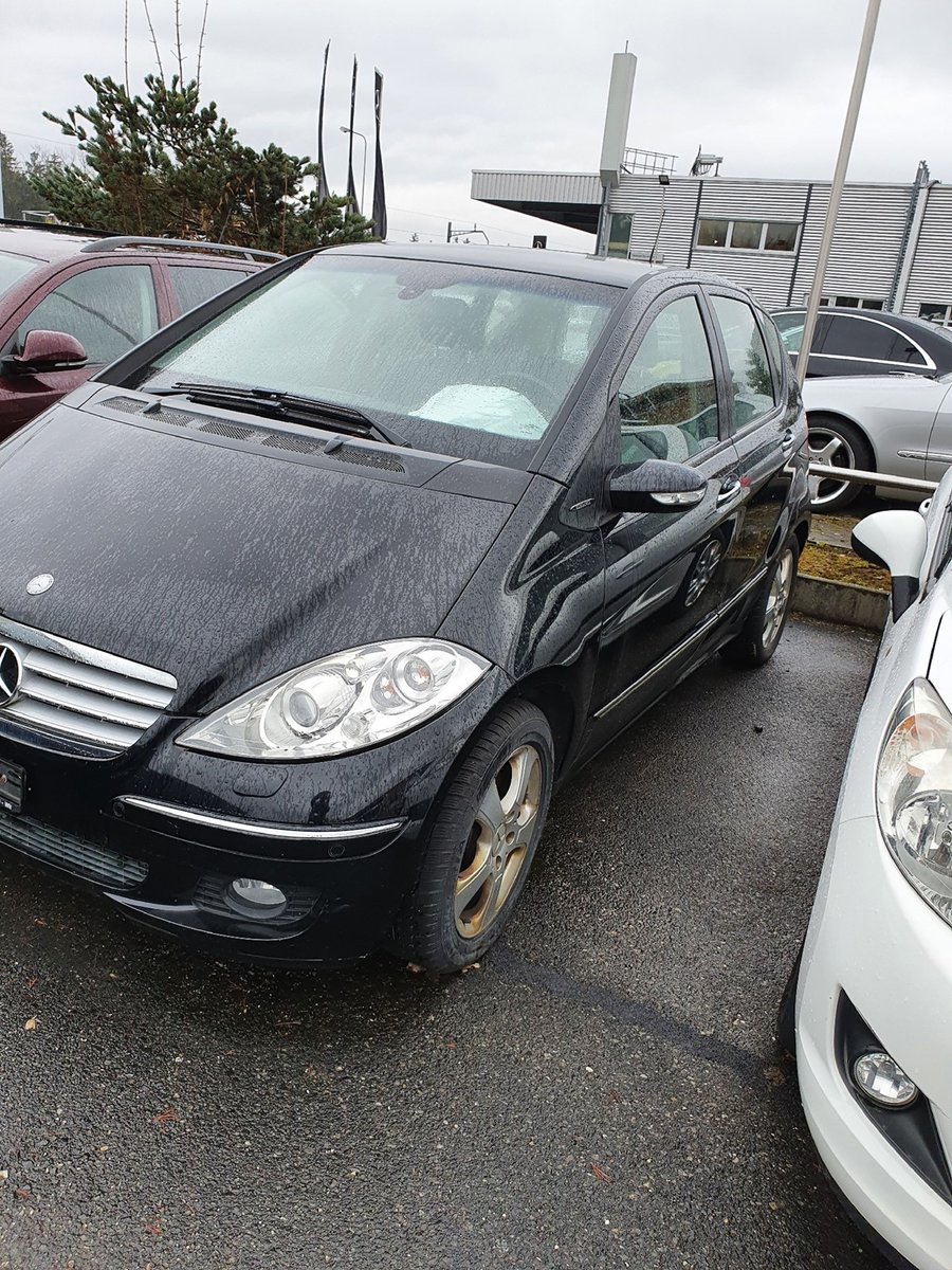 MERCEDES-BENZ A 200 T Elégance, Essence, Occasion / Utilisé, Manuelle - 4
