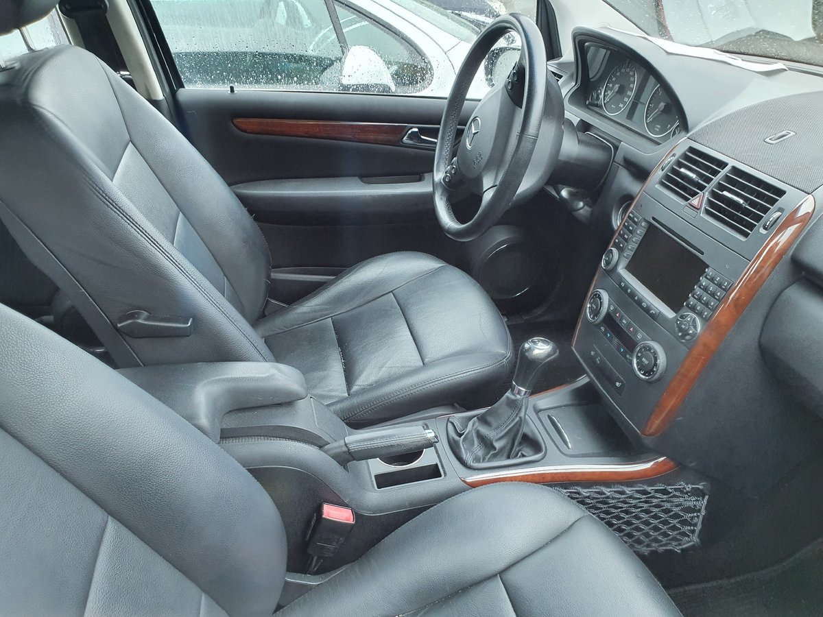 MERCEDES-BENZ A 200 T Elégance, Essence, Occasion / Utilisé, Manuelle - 7