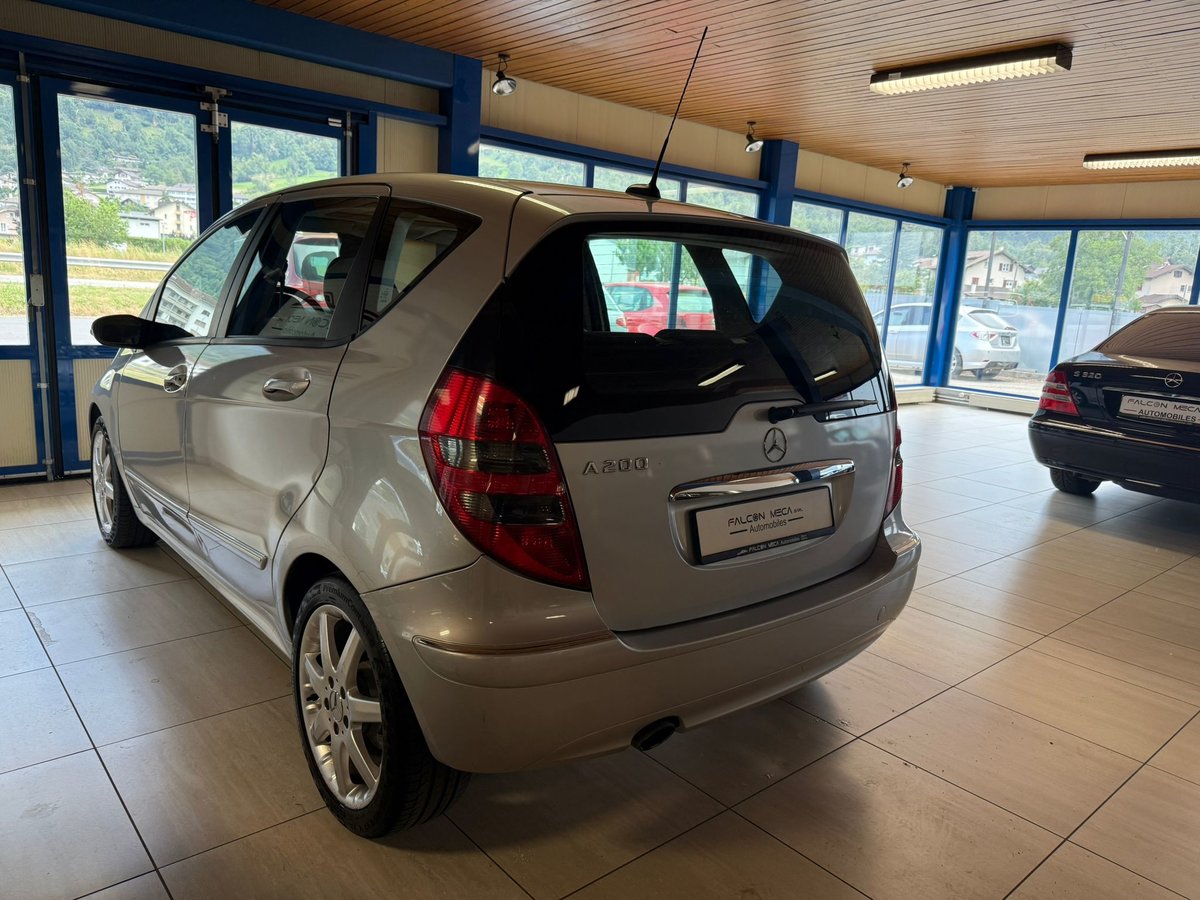 MERCEDES-BENZ A 200 Avantgarde, Essence, Occasion / Utilisé, Manuelle - 6
