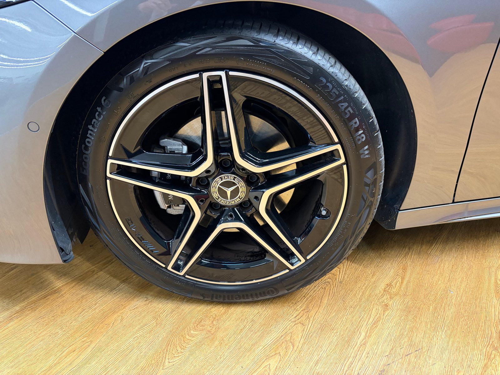 MERCEDES-BENZ A 200 - AMG - Limousine / 360 Grad Kamera / Panorama-Dach / , Hybride Leggero Benzina/Elettrica, Occasioni / Usate, Automatico - 6