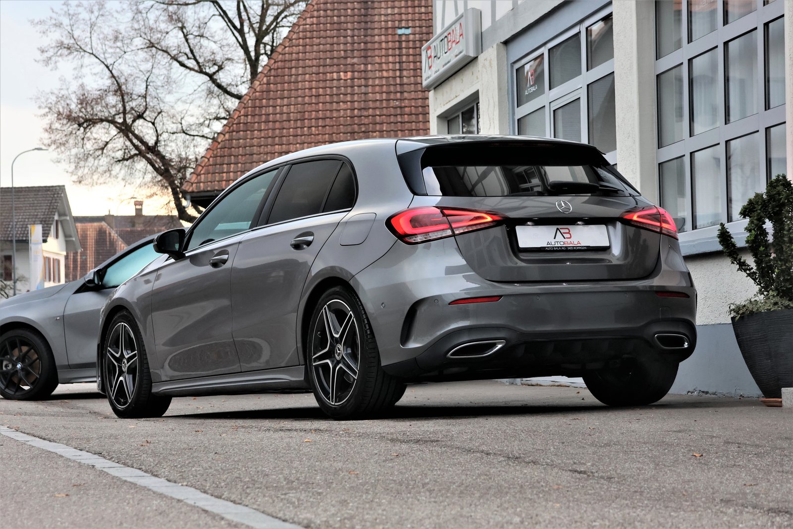 MERCEDES-BENZ A 200 AMG Line 7G-DCT, Essence, Occasion / Utilisé, Automatique - 2