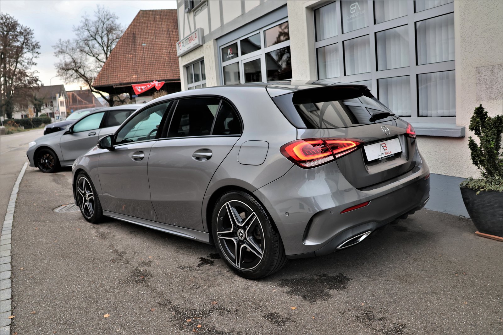MERCEDES-BENZ A 200 AMG Line 7G-DCT, Essence, Occasion / Utilisé, Automatique - 5