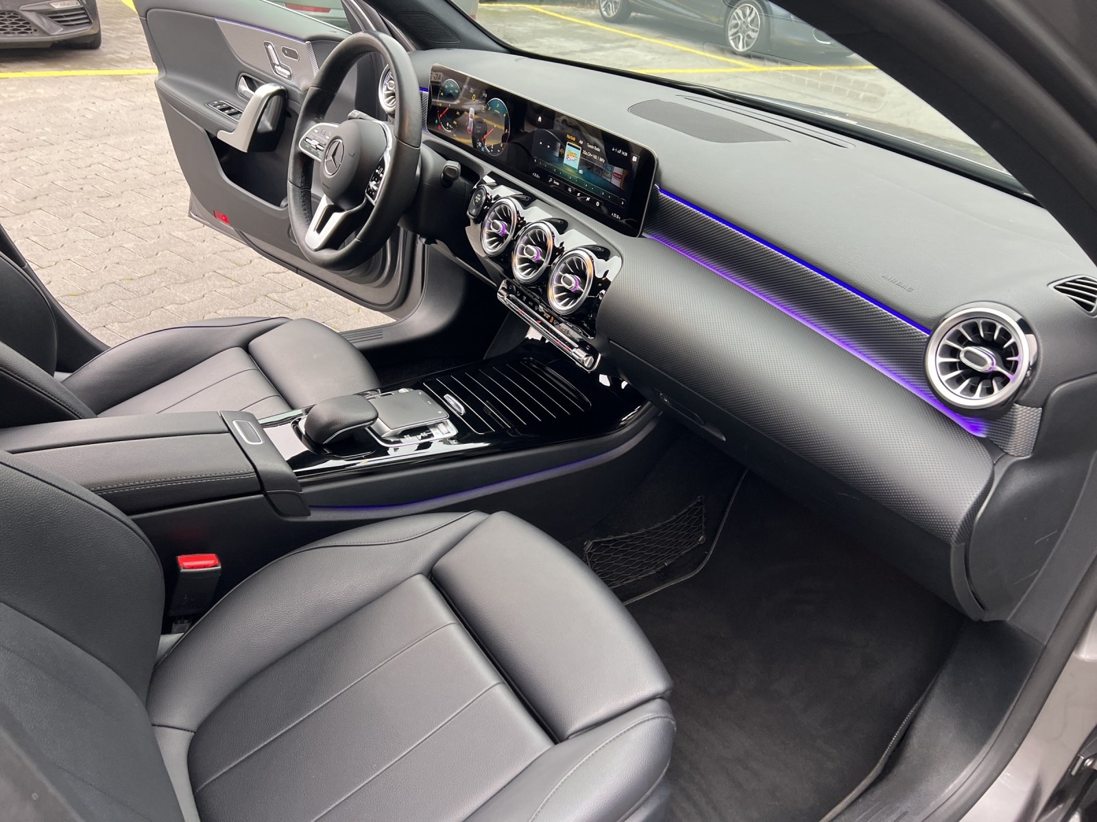 MERCEDES-BENZ A 200 d Progressive 8G-DCT, Diesel, Second hand / Used, Automatic - 7