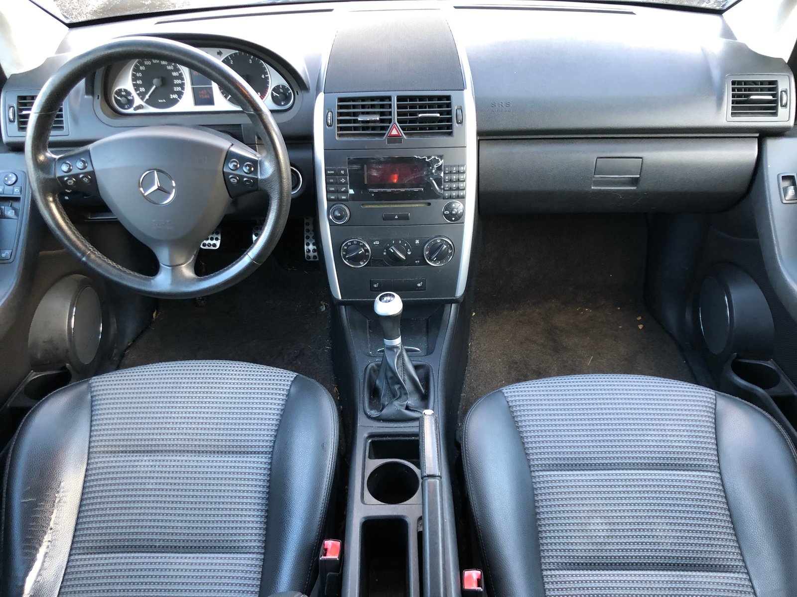 MERCEDES-BENZ A 200 CDI Avantgarde, Diesel, Occasion / Utilisé, Manuelle - 7