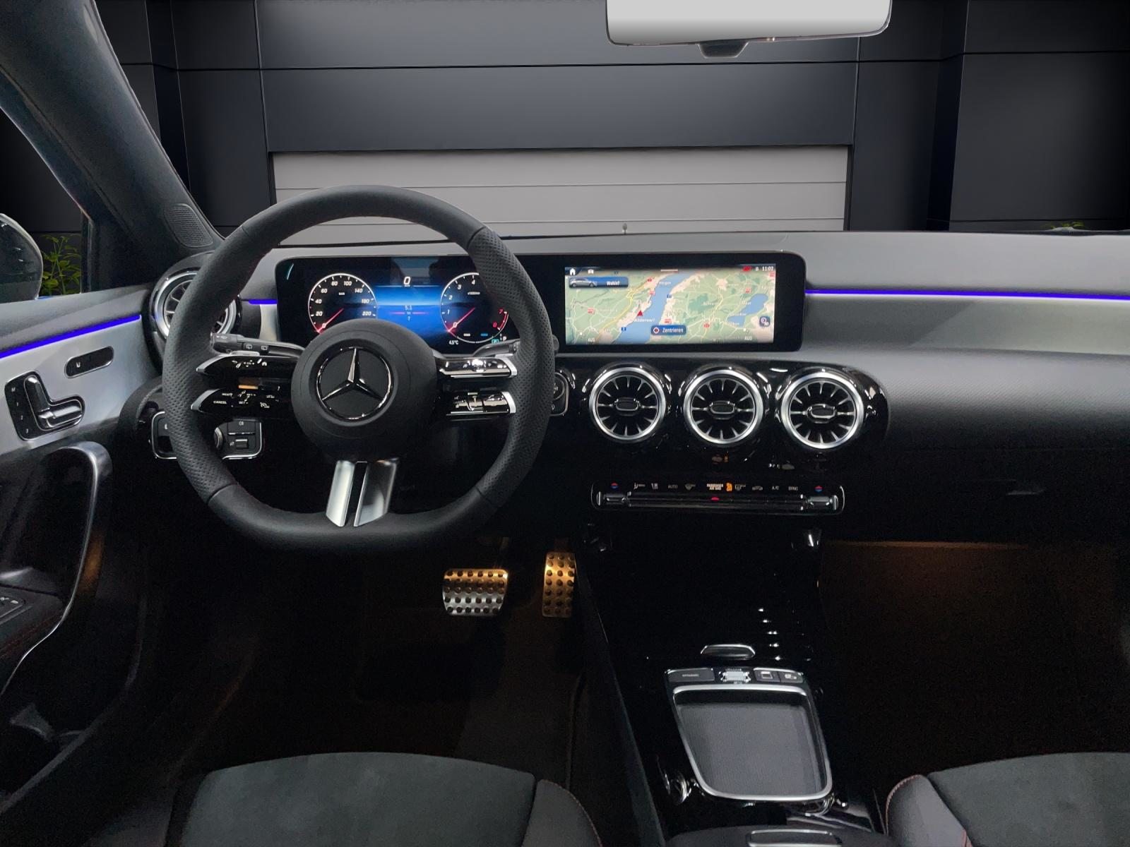 MERCEDES-BENZ A 200 Night Star AMG Line, Hybride Léger Essence/Électricité, Occasion / Utilisé, Automatique - 6