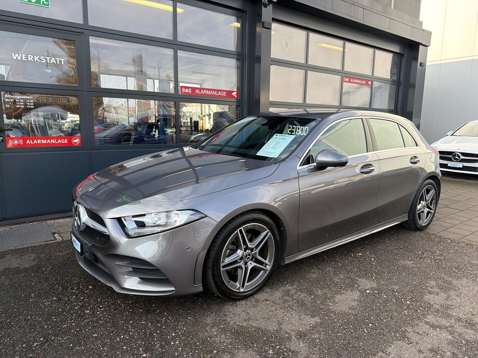 MERCEDES-BENZ A 200 AMG Line 7G-DCT, Petrol, Second hand / Used, Automatic - 2