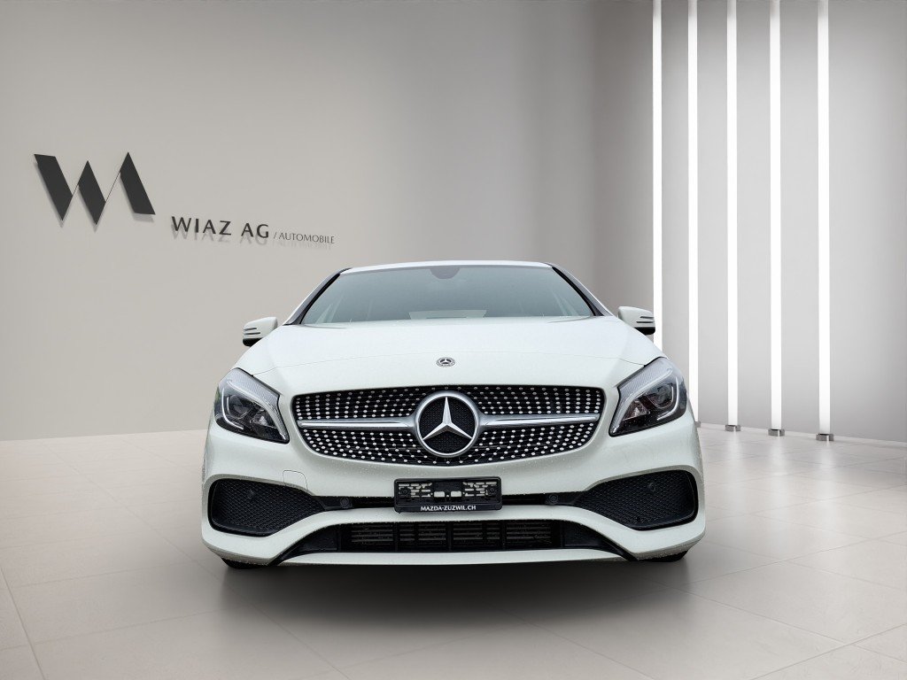 MERCEDES-BENZ A 200 AMG Line