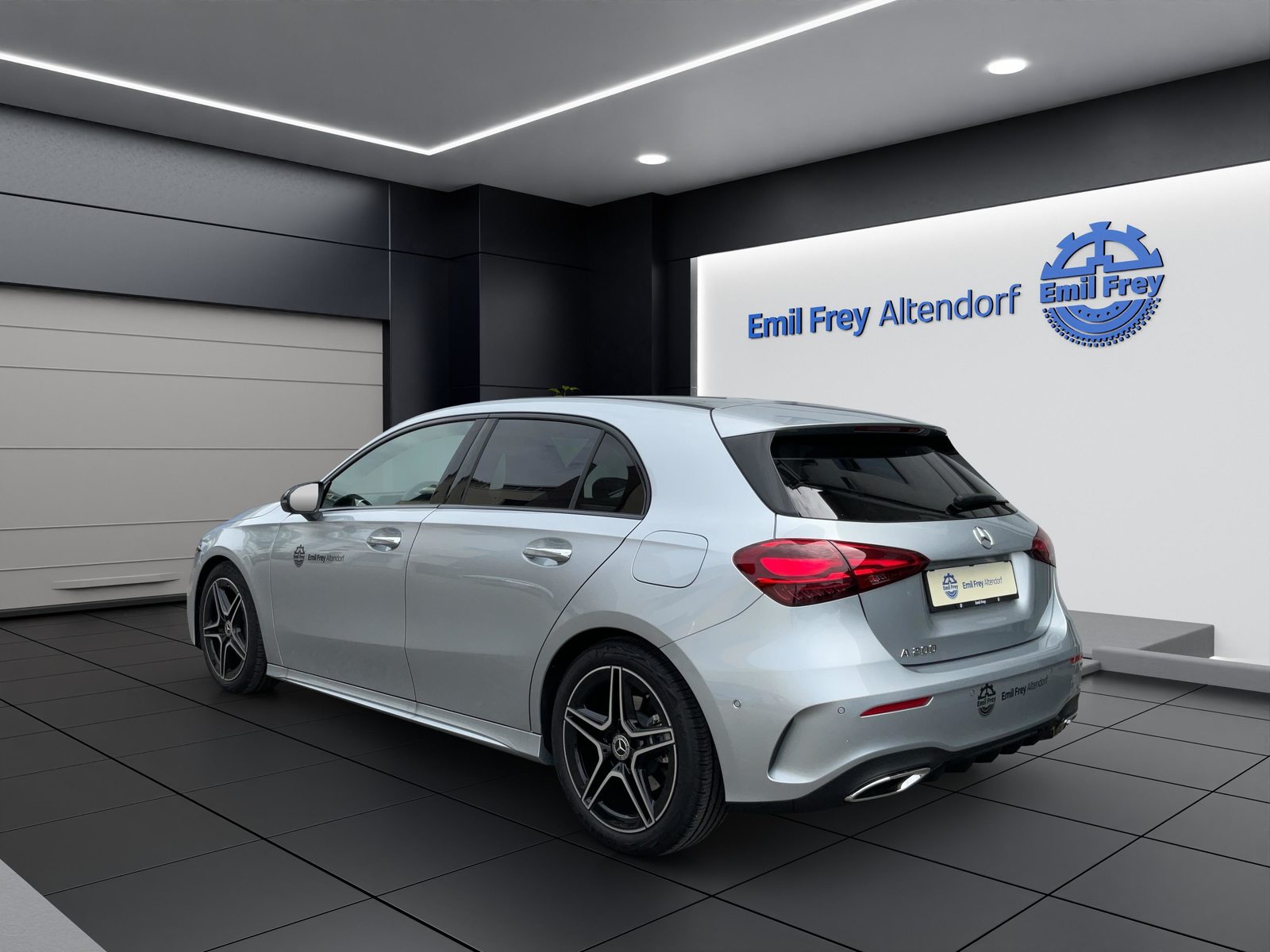 MERCEDES-BENZ A 200 Night Star AMG Line, Mild-Hybrid Benzin/Elektro, Occasion / Gebraucht, Automatik - 4