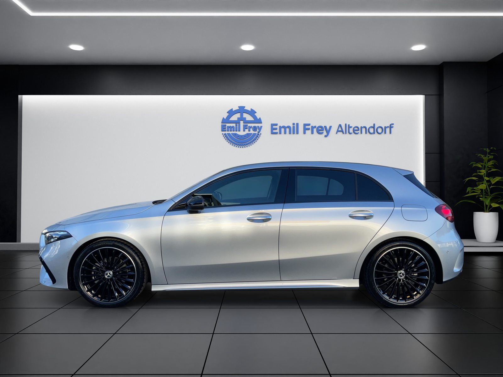 MERCEDES-BENZ A 200 Night Star AMG Line, Hybride Leggero Benzina/Elettrica, Occasioni / Usate, Automatico - 3