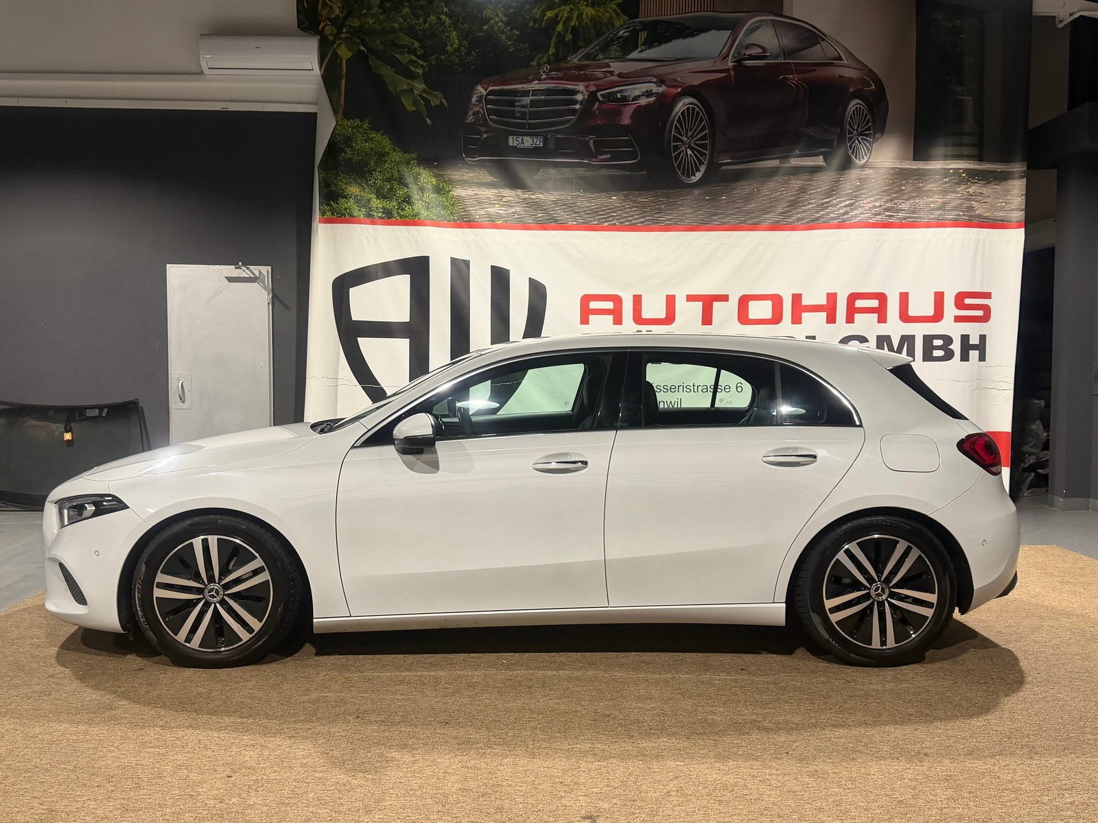 MERCEDES-BENZ A 200 d Style 8G-DCT, Diesel, Second hand / Used, Automatic - 6